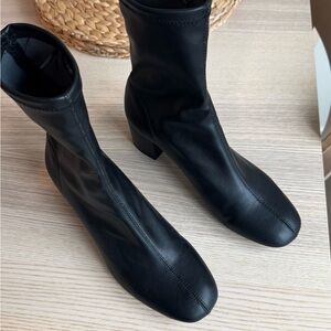 Zara Black Heeled Boots